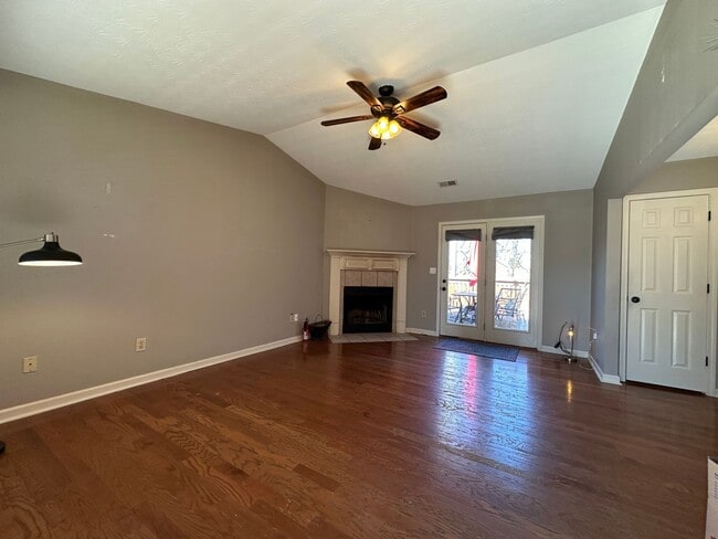 Photo - **COMING SOON!** Charming 3-BR, 2 Bath Home in South Lexington! Attached Garage, W/D