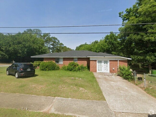 Building Photo - 801 Cotton Ave