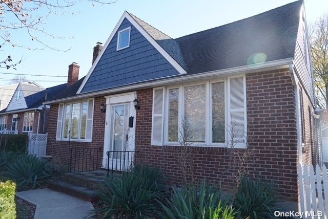 Primary Photo - 16 Gates St