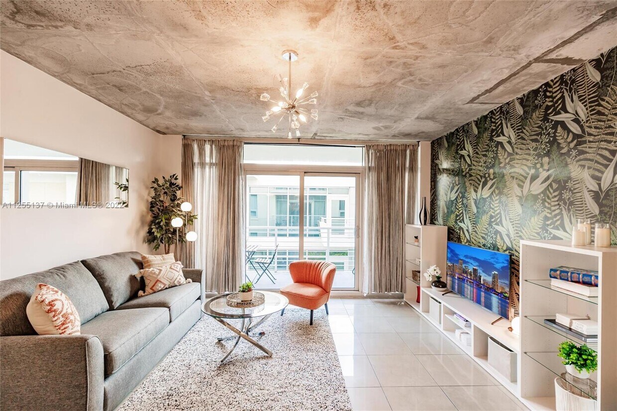 Foto principal - 3250 NE 1st Ave