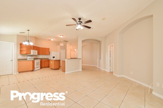 Building Photo - 4135 Forest Island Dr