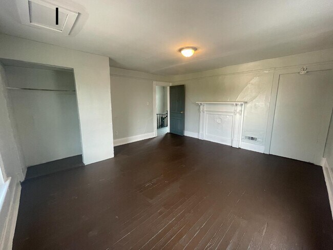 Foto del edificio - 2019 Main St