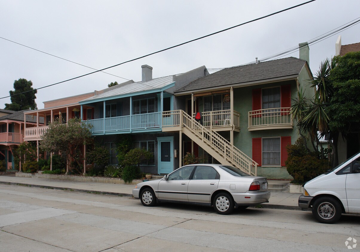 Primary Photo - 6027-6037 La Jolla Hermosa Ave