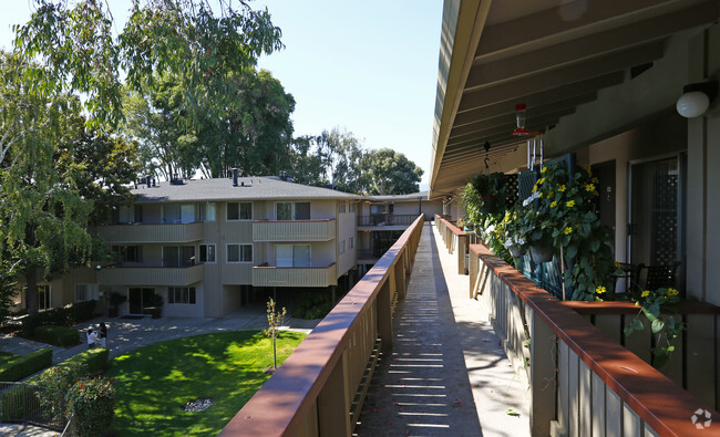 Foto del edificio - Stanford Villa