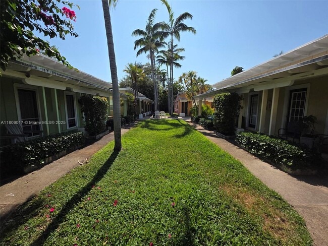 Foto del edificio - 809 NE 17th Ave