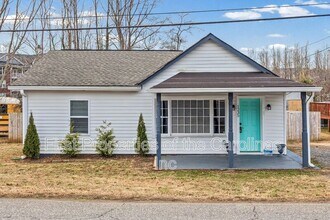 Building Photo - 1235 Bradford Heights Rd