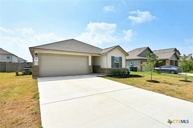 Foto del edificio - 528 Willow Valley St