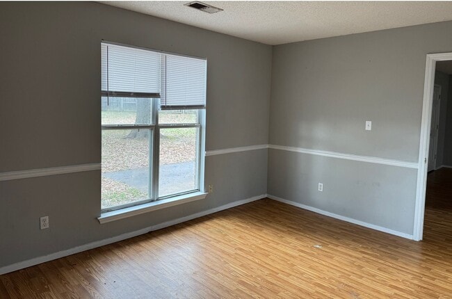 Building Photo - 113 Sweetgum Cove