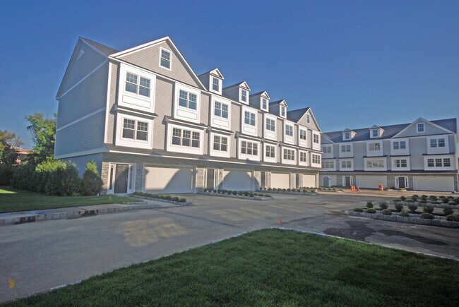 Foto del edificio - 10 The Pointe