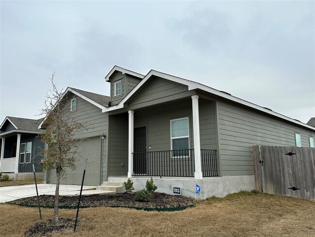 Building Photo - 13501 Mussel Rn