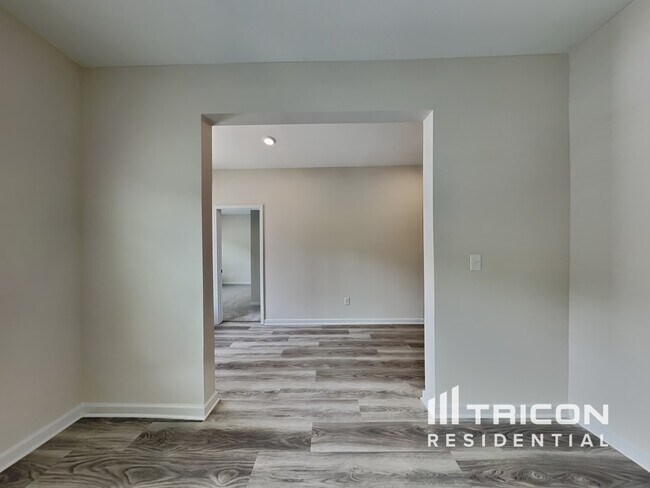 Building Photo - 3764 Saddle Bag Ct