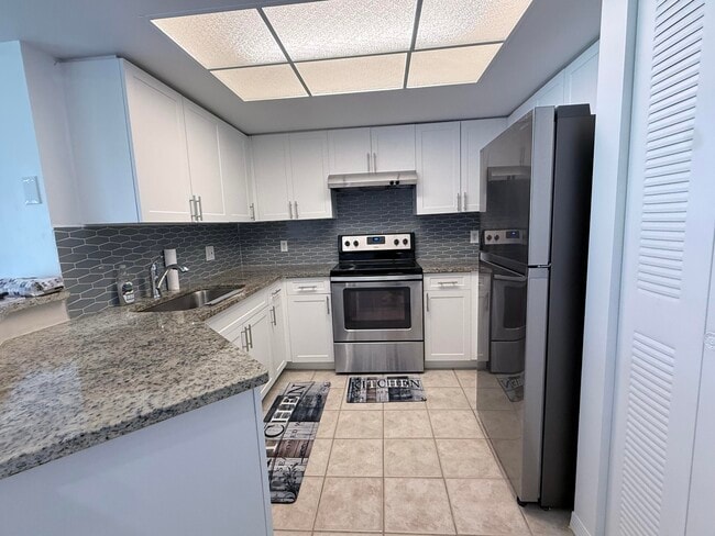 Foto del edificio - 4175 N Haverhill Rd