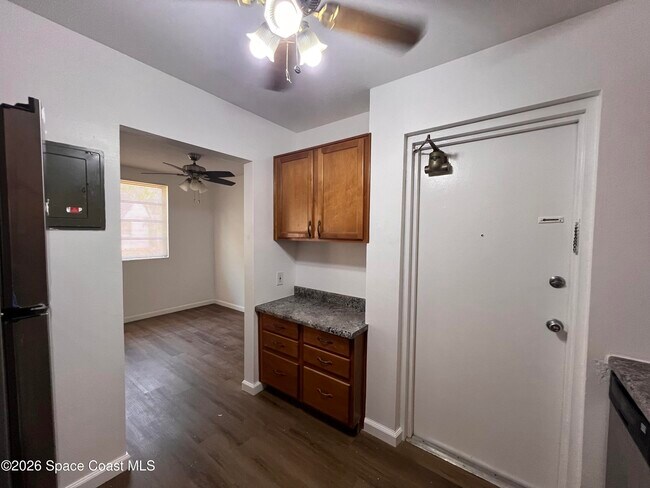 Foto del edificio - 8401 N Atlantic Ave