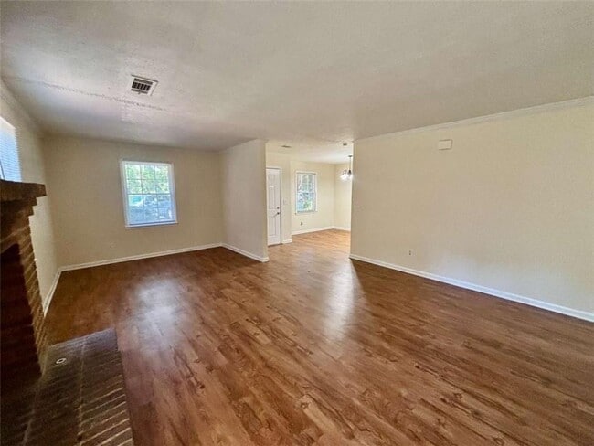 Building Photo - 1579 Harbins Rd NW