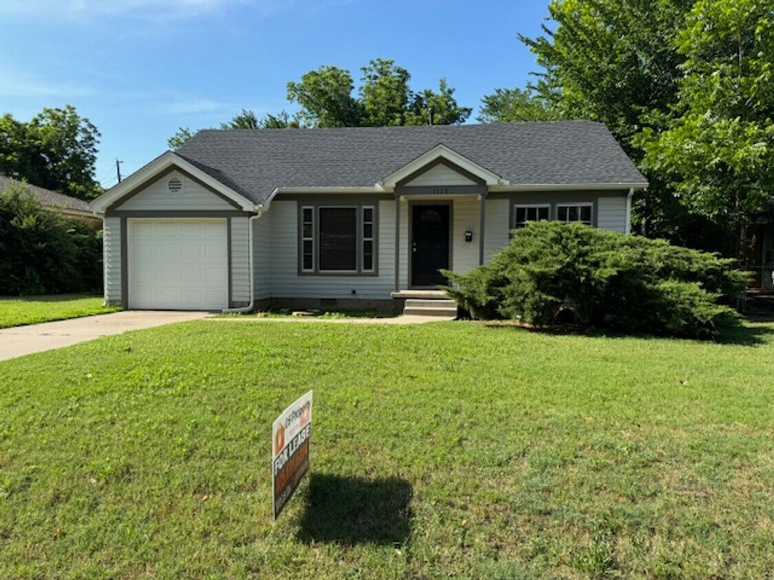1117 McNamee St, Norman, OK 73069 House Rental in Norman, OK