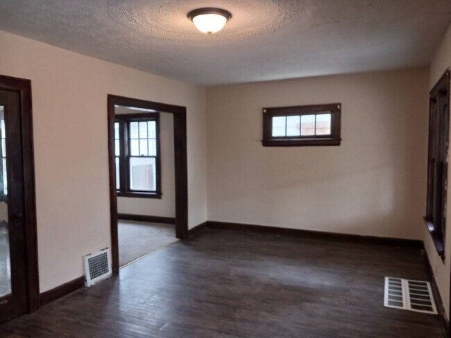 Building Photo - BELOW MARKET RENT!