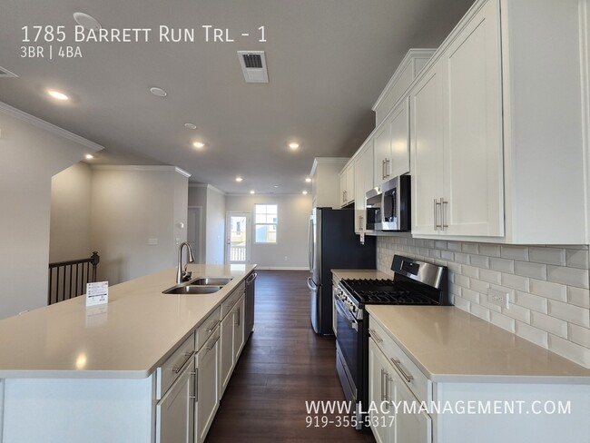 Foto del edificio - 1785 Barrett Run Trl