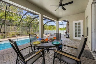 Building Photo - 2649 SW 32nd St