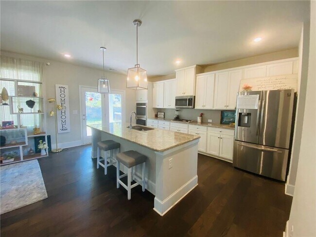 Building Photo - 5274 Sophia Downs Ct