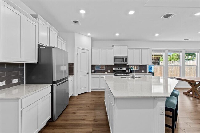 Building Photo - 12407 Morelia Way