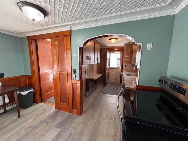 Foto del edificio - 283 Chesley Hill Rd