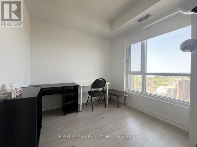 Building Photo - 8-2908 Nahani Way