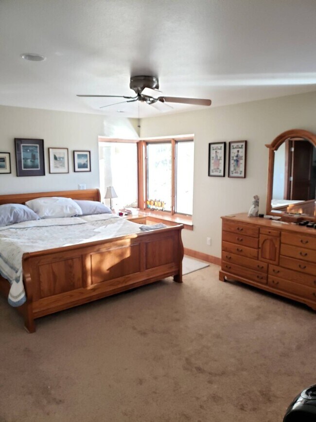 Foto del edificio - Beautiful home on Anchoria Way FOR RENT