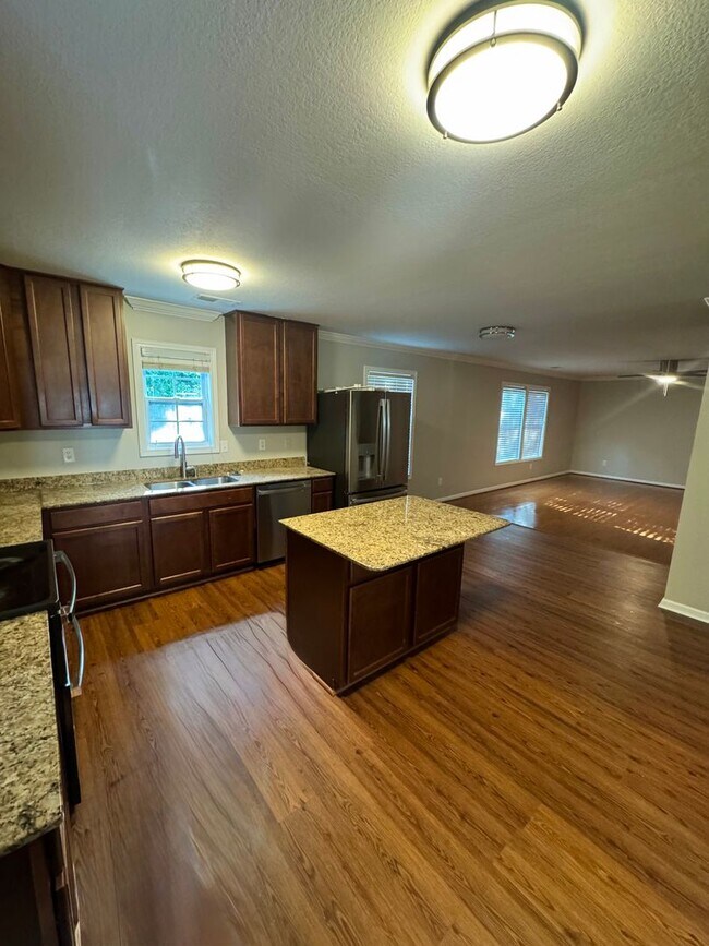 Foto del edificio - Blythewood home near Ft Jackson & Scout Mo...