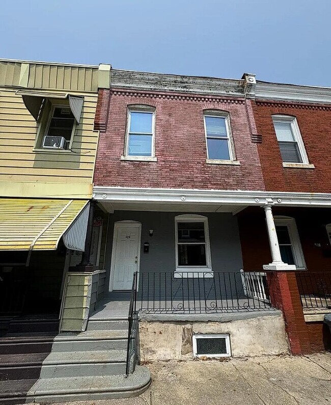 Foto del edificio - 426 N Salford St
