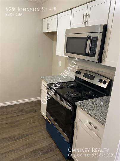 Foto del edificio - 429 Johnson St