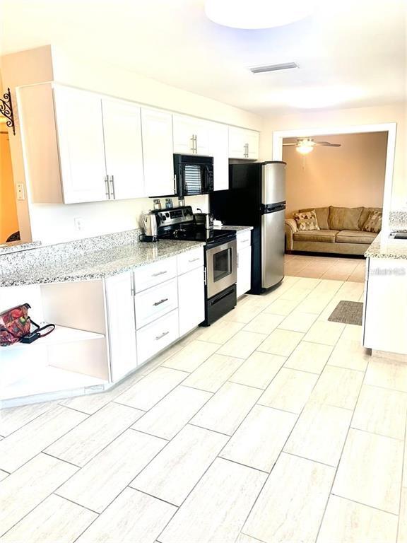 Foto del edificio - 5333 Duncanwood Dr