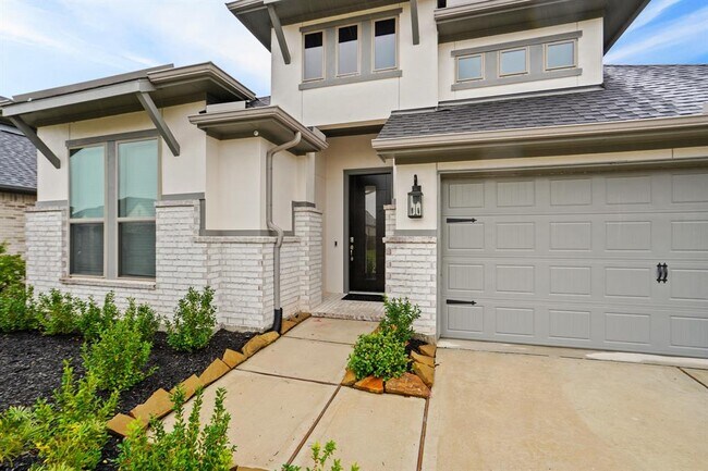 Building Photo - 3027 Lantana Trl