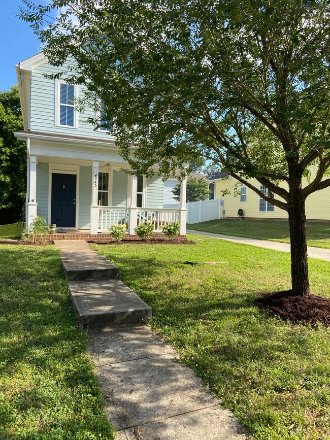 Building Photo - 4243 Spring Oak Dr