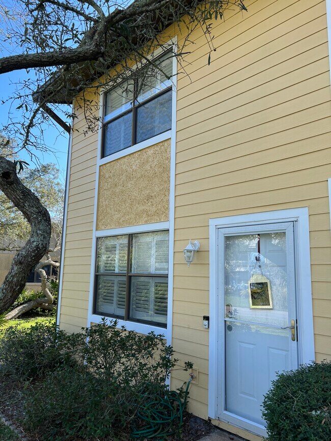 Foto del edificio - 105 Rio Del Mar St