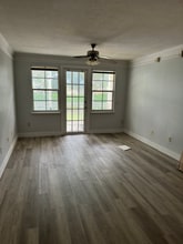 Building Photo - 9905 Baywinds Blvd