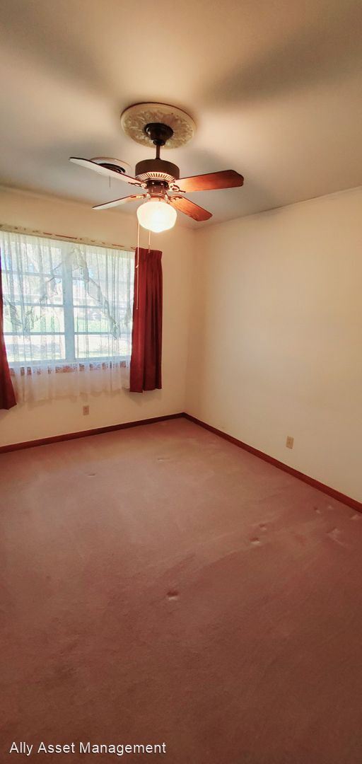 Foto del edificio - 3 br, 1.5 bath House - 1716 Plantation Drive