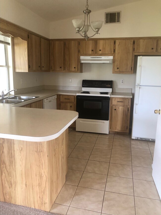 Cocina - 4109 SW 6th Pl