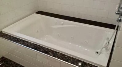 Building Photo - 4122-4124-4124 S Grand Blvd