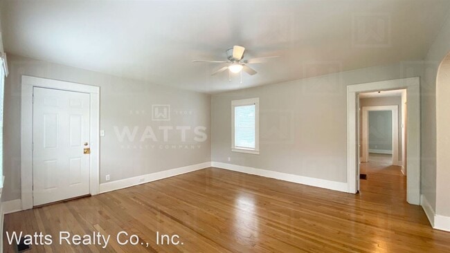 Building Photo - 1087 Columbiana Rd