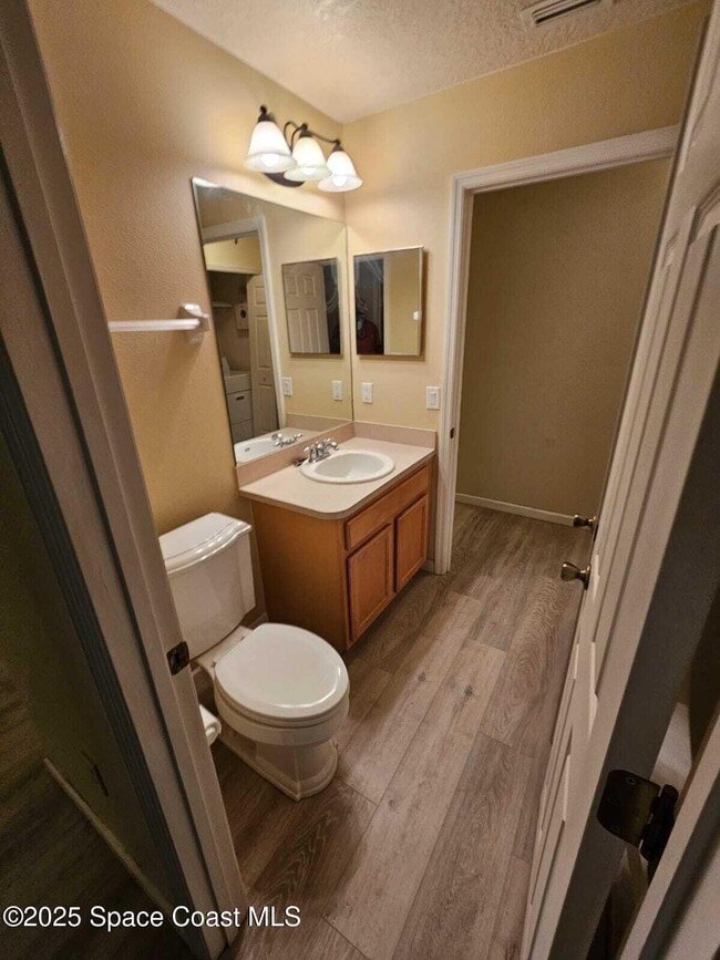 Building Photo - 730 Margie Dr