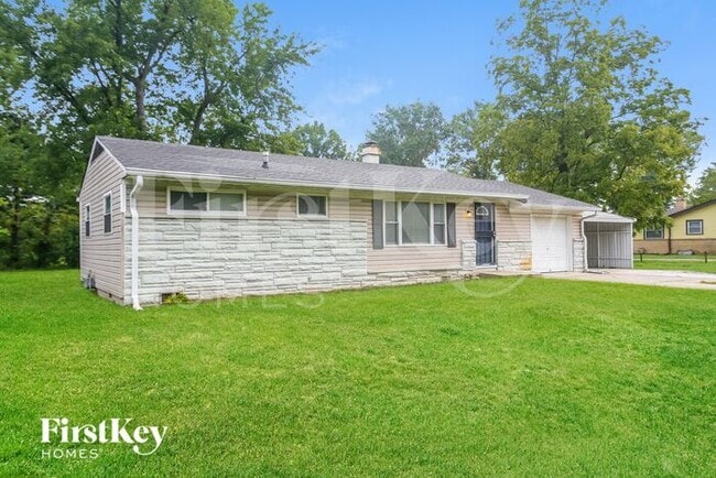 Foto del edificio - 5730 Laurel Hall Dr