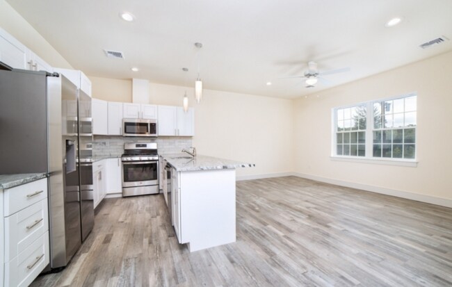 Foto del edificio - 5669 Berkshire Valley Rd