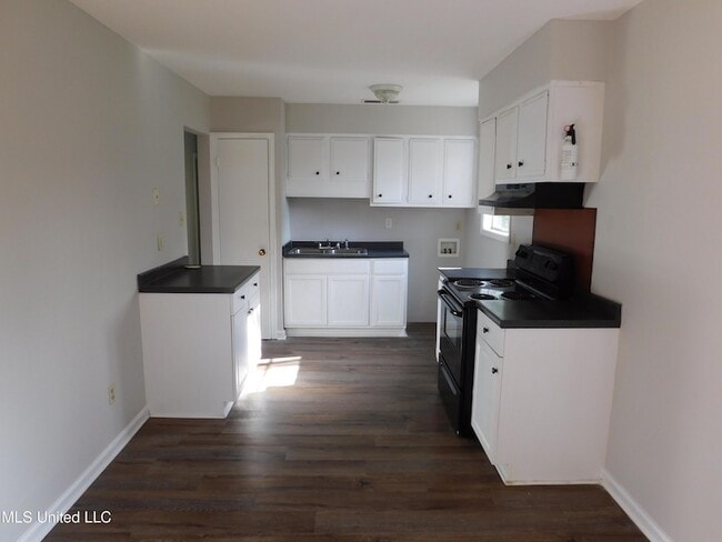 Photo - 1827 Custer Dr House