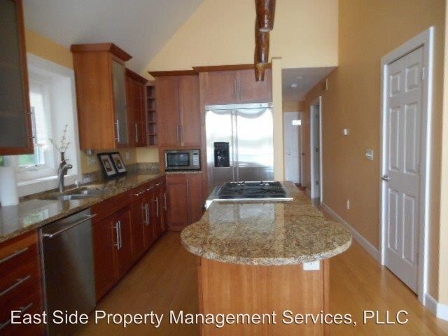Building Photo - 2 br, 1.5 bath House - 213 Kingston