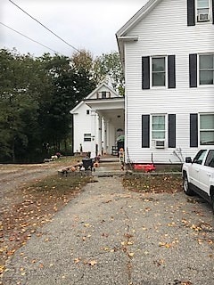 Primary Photo - 13 Merriam St