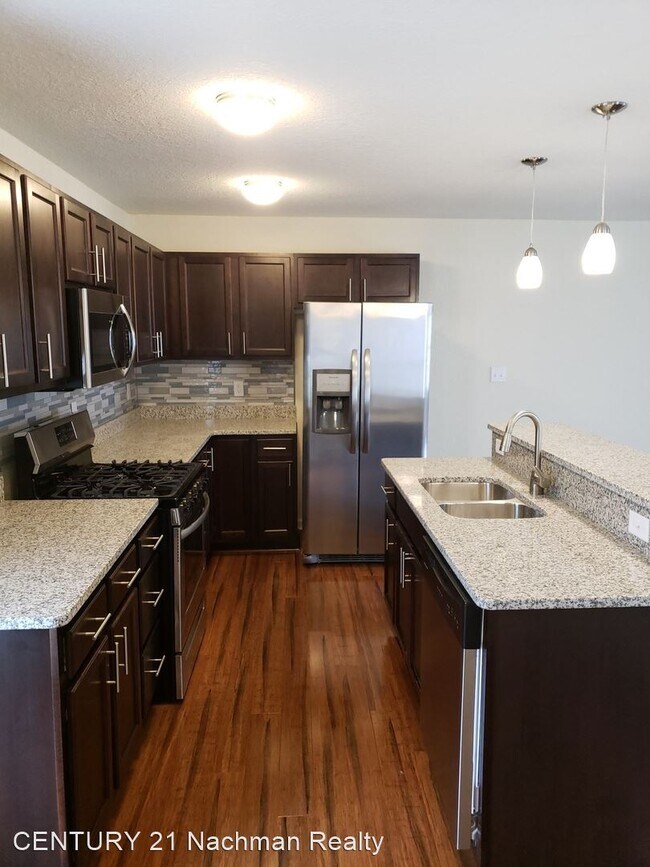 Foto del edificio - 3 br, 3.5 bath House - 5801 Miss Coral Court