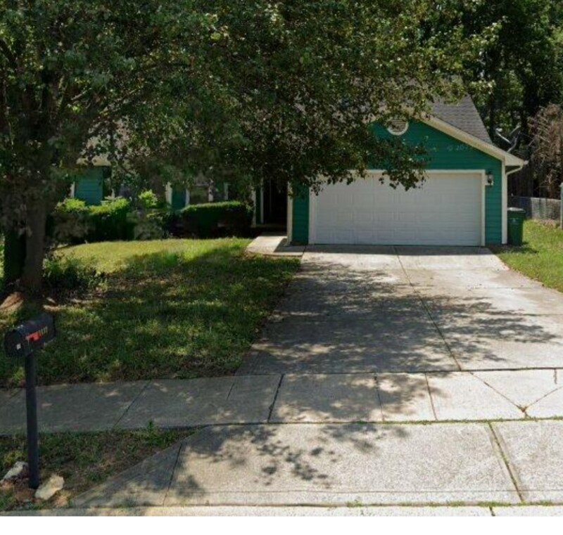 Primary Photo - 1137 Yorkdale Dr