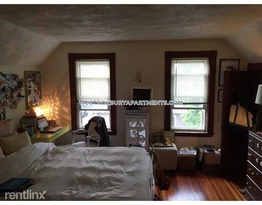 Building Photo - 3 br, 1 bath  - 583 Weld St