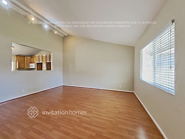 Foto del edificio - 3137 E Lancaster Ave