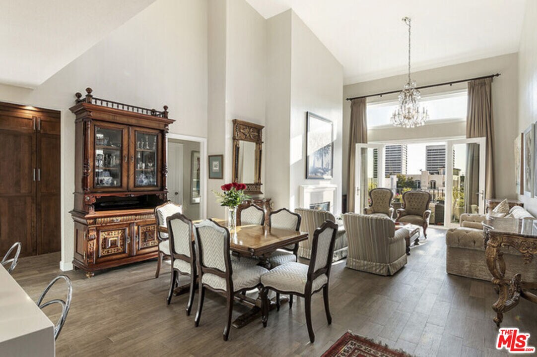 Foto principal - 1650 Veteran Ave